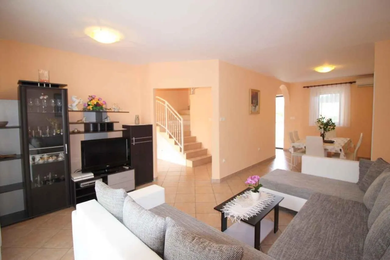 Holiday Home In Porec/Istrien 10330